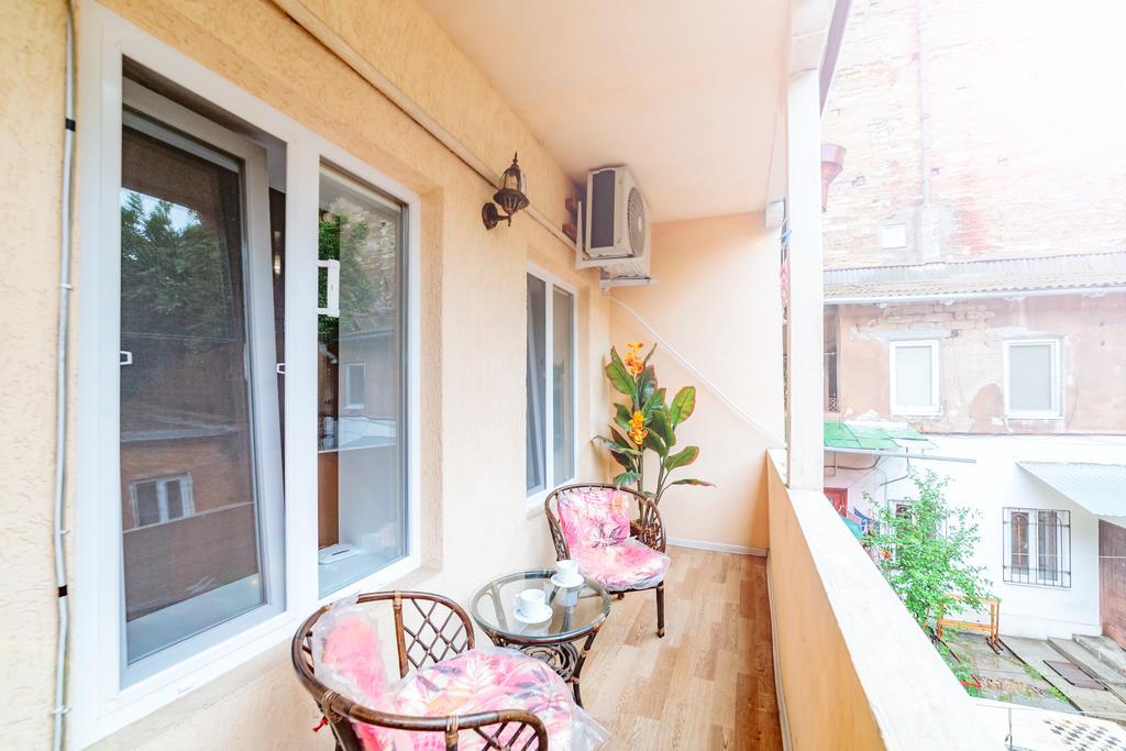 Studio On Rishelyevskaya Apartamento Odesa Exterior foto